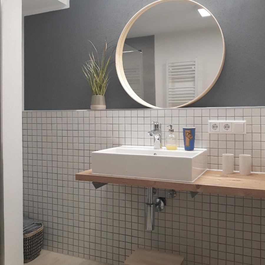 #Staywild29 - Gemuetliche Ferienwohnung Im Allgaeu Kempten Bagian luar foto